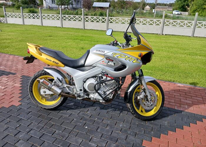 Grajewo ogłoszenia: Witam mam na sprzedaz Yamaha Tdm 850 4tx z silnikiem dwucylindrowym...